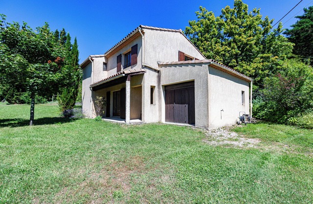 'Gite 07' : Small house with private garden