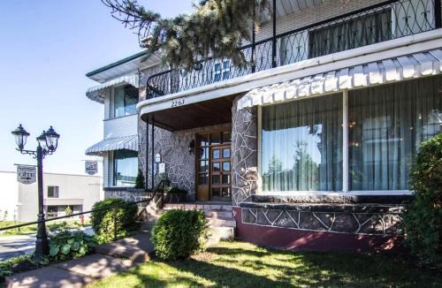 Gite Au P'tit Manoir B&B