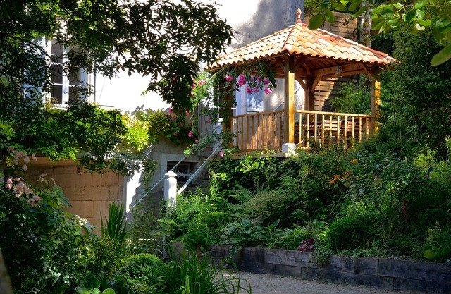 Gîte by the river in the Dordogne - La Gloriette