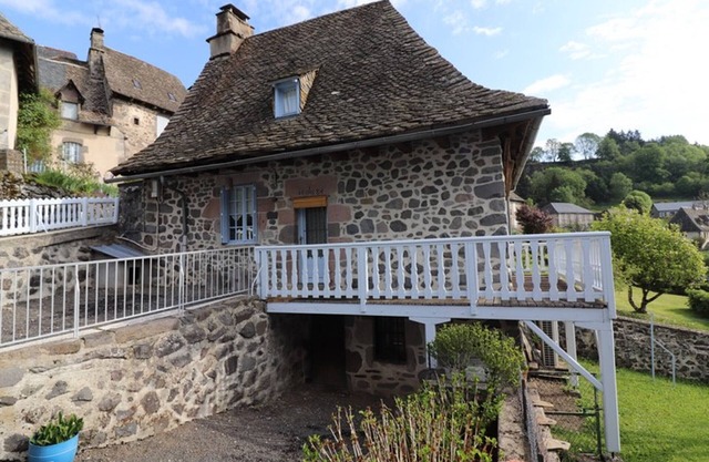 Gite Carlat, 2 bedrooms, 4 persons