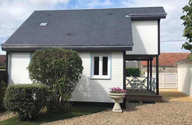 Gîte Chalet "Belle-Etoile" Touraine Anjou (with swimming pool 10x4)