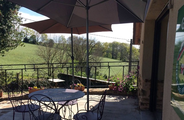 Gite Conques-en-Rouergue, 2 bedrooms, 5 persons