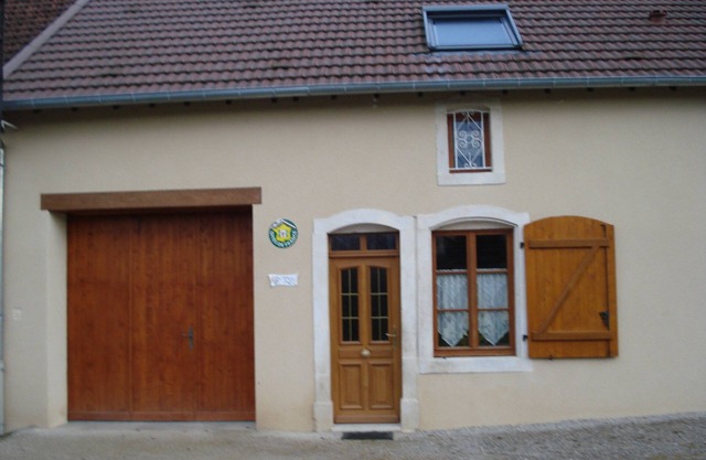 GITE DE FRANCE 3 EPIS CIRCOURT/SUR/MOUZON