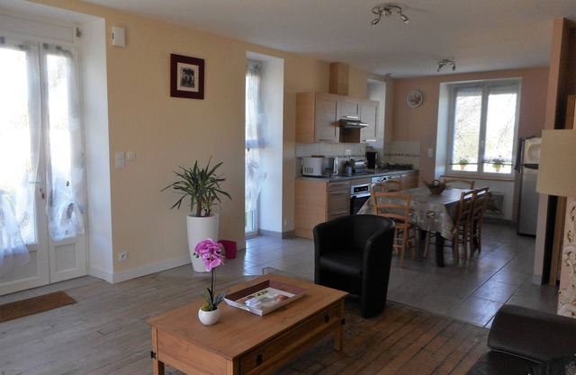 GITE DE LA SOUQUAYRIE 3-star establishment, 7km from CONQUES, 400m from St Jacques Way