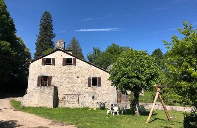 Gite-Ferme -PECHE at the pond- WIFI- Rando on the spot