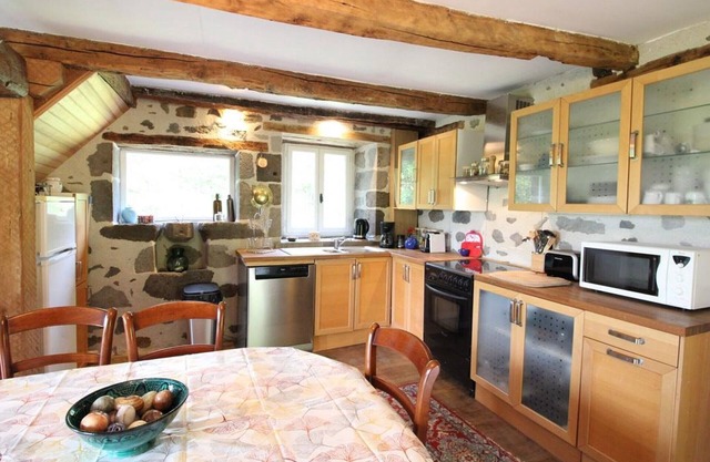 Gite Giou-de-Mamou, 3 bedrooms, 6 persons