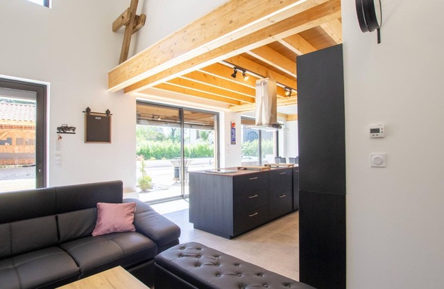 Gite Grand-Brassac, 4 bedrooms, 10 persons