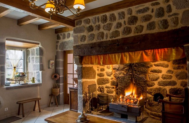 Gite Jou-sous-Monjou, 4 bedrooms, 9 persons