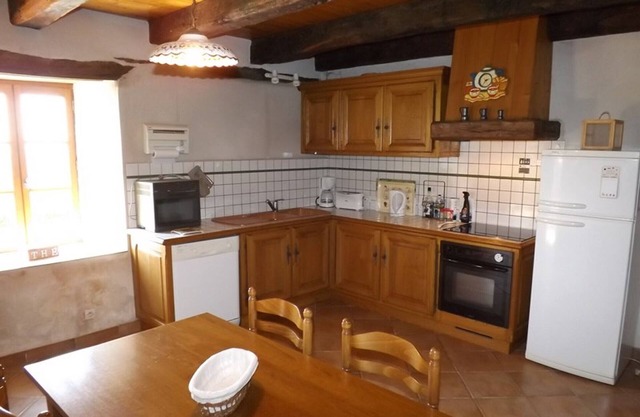 Gite Junhac, 3 bedrooms, 6 persons