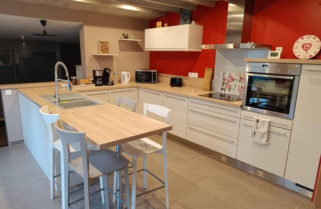 Gîte "La Clématite" in the heart of the 7 valleys region. Ideal for families!