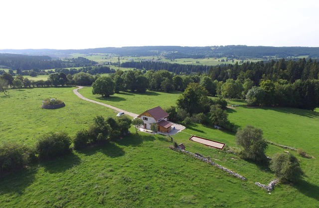Gîte 'La Valentine', secluded country house in the heart of nature