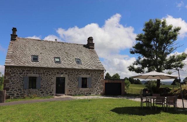 Gite Le Monteil, 3 bedrooms, 6 persons