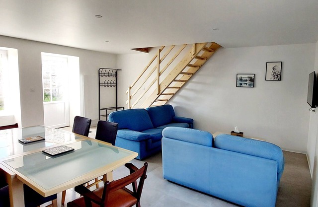 Gîte Le Pourpris: In the heart of a natural & historic estate surrounded by llamas!