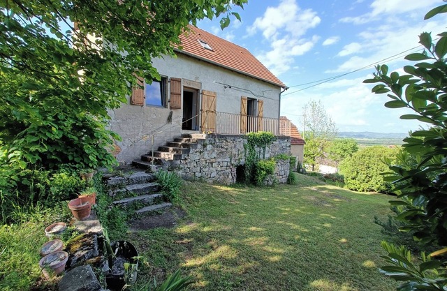Gîte Le Salon - House with panoramic view, terrace and garden