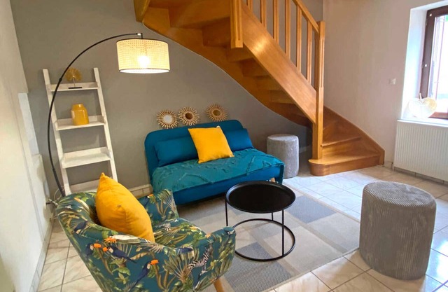 Gite Saint-Bonnet-de-Rochefort, 1 bedroom, 4 persons