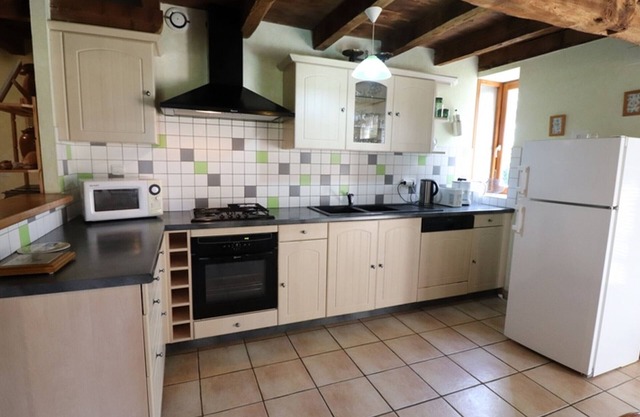 Gite Saint-Constant-Fournoulès-Saint-Constant, 3 bedrooms, 6 persons
