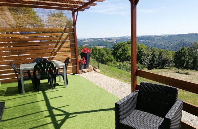Gîte with beautiful panoramic views.