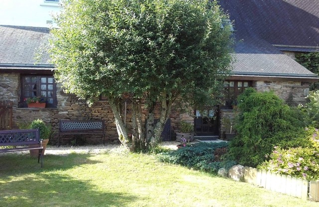 Gites de Camors - Wren's Nest Sleeps 2 (1 Bedroom)