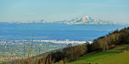 Gites Des Esselards