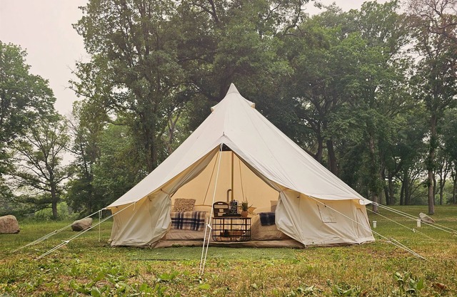 Glamp Tent at Historic estate Big Rock Creek
