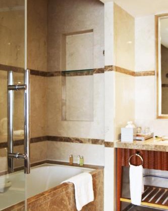 Glarun Jinling Hotel
