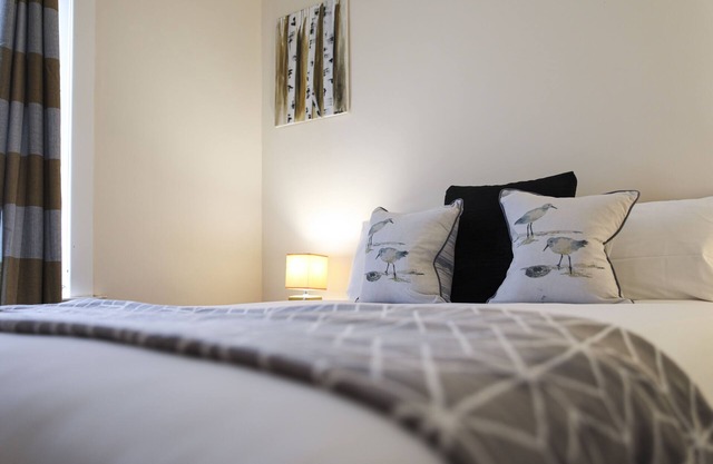Glasgow, 3 Bed Close to City Centre w/Free Street Parking