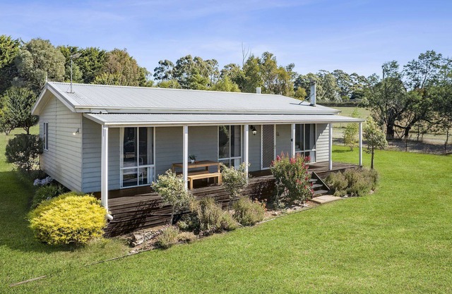 Glenlyon country cottage near Daylesford