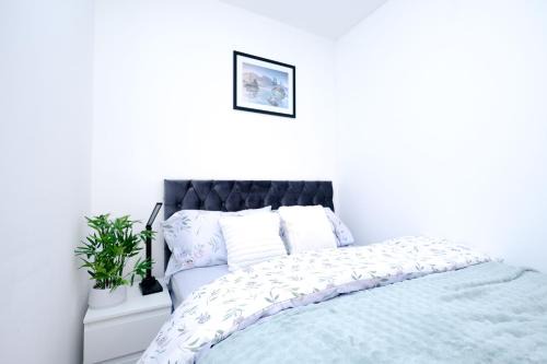 Glory Double Bedroom Manchester