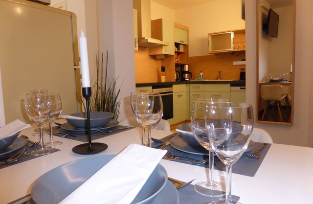 Goethe apartment, near center & university, free wifi, parking, 2 bedrooms
