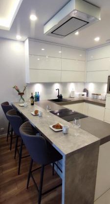 GOLD APARTMENTS Penthouse