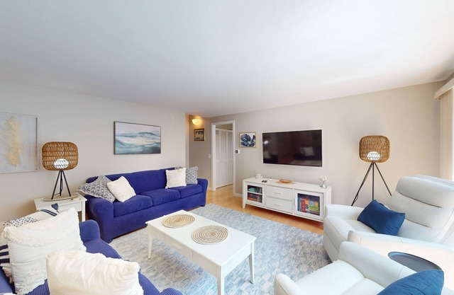 Golf course-front townhouse with private heated pool & poolside patio