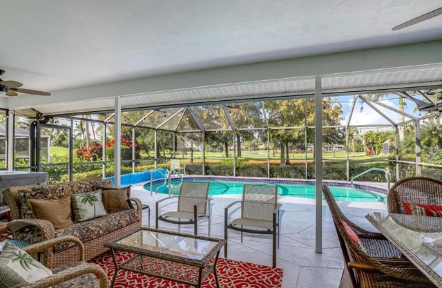 Golf-Course Oasis