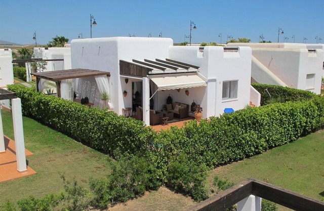 Golf villa in safe and quiet area suitable for children