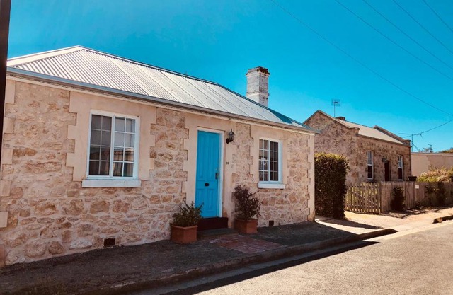 Goolwa Mariner’s Cottage - Free Wifi and Pet Friendly - Centrally located in Historic Region