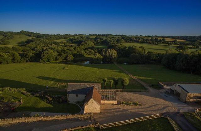 Goose Run Cottage is hidden away on a beautiful 70-acre private family estate.