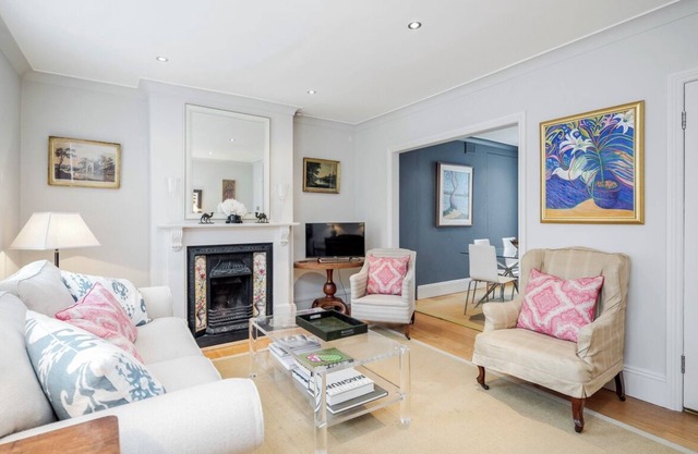 Gorgeous 2BR Apartment in the heart of Battersea