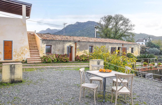 Gorgeous home in Santa Lucia del Mela