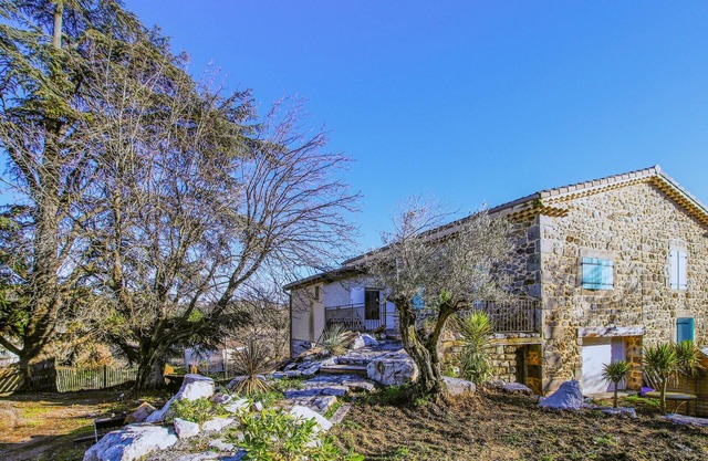 Gorgeous home in Aubenas