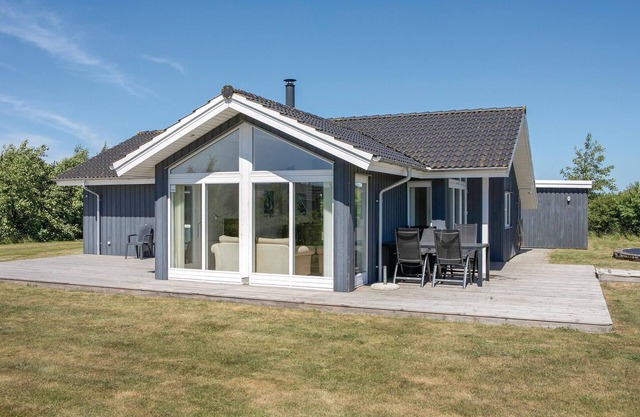 Gorgeous home in Brovst with sauna