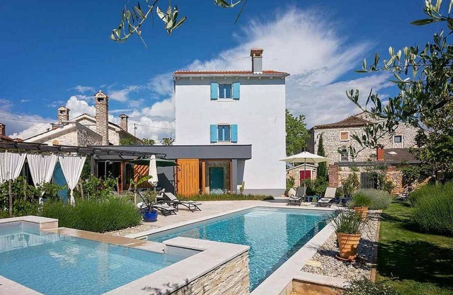 Gorgeous home in Porec