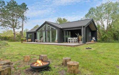 Gorgeous Home In Rødby With Wifi