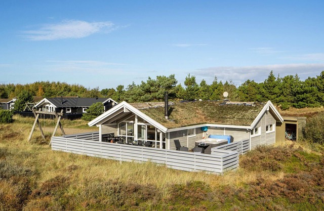 Gorgeous home in Rømø with sauna