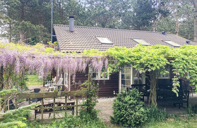 Gorgeous home in Rødby with WiFi