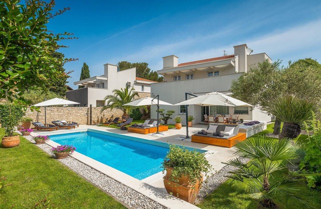 Gorgeous home in Rovinj with sauna