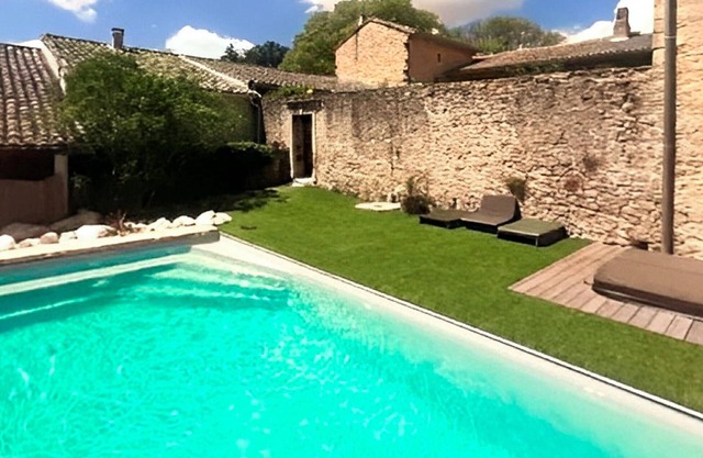 Gorgeous home in Sabran