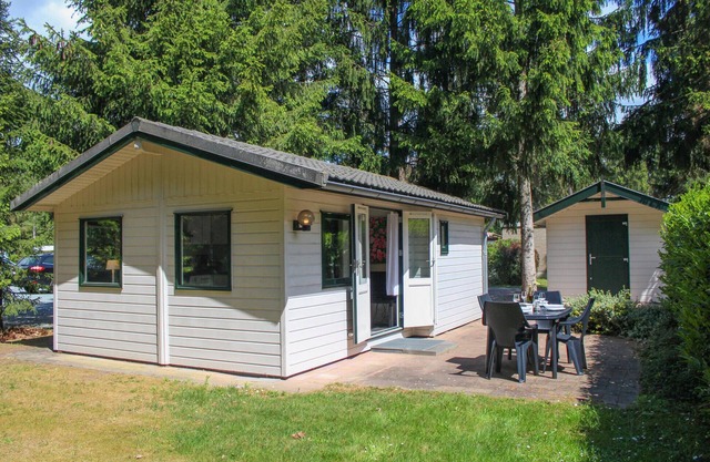 Gorgeous home in Vorden with kitchen
