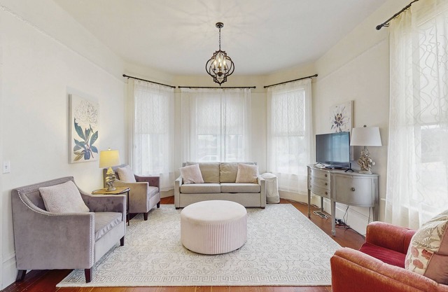 Gorgeous, newly-refinished home consisting of two separate rentals