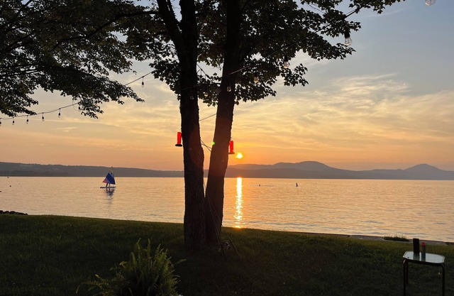 Gorgeous one level, 3 bedrooms, 2 full bath living right on Lake Memphremagog!