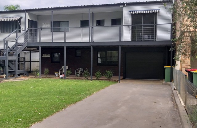Gorgeous riverfront property in the historic Wiseman's Ferry area of Sydney