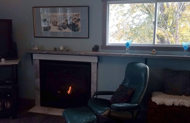 Gorgeous riverfront - cosy villa with all amenities and comforts